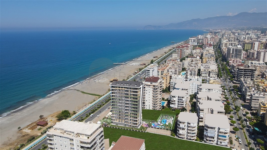 Premium residential complex in Mahmutlar