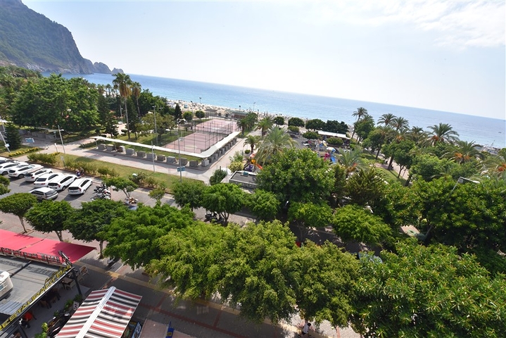 Rare on the Market - At Cleopatra beach - 2 bedroom apt - Alanya 