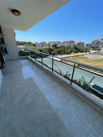 Well managed complex - 2 bedroom apt - in Kestel / Alanya 