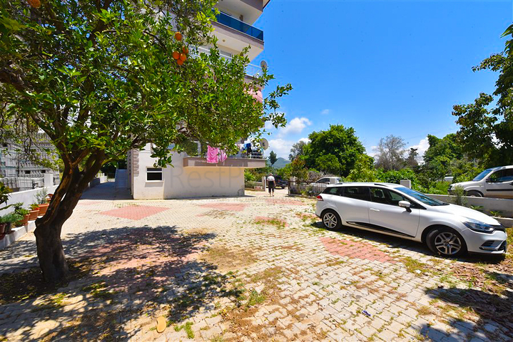 Large 4+1 penthouse of 165 m2