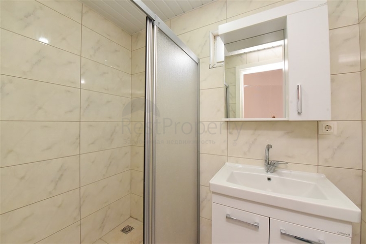 Large 4+1 penthouse of 165 m2