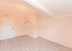 Large 4+1 penthouse of 165 m2