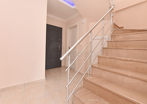 Large 4+1 penthouse of 165 m2