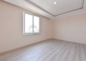 Large 4+1 penthouse of 165 m2