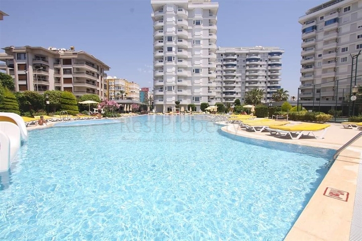 Apartment 2+1 on the first coastline in Tosmura