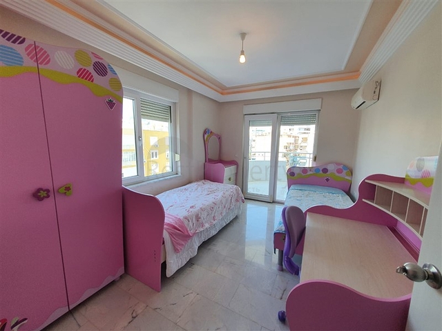 Apartment 2+1 on the first coastline in Tosmura