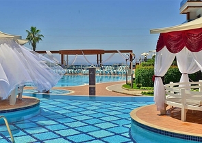 1+1 apartment in Mahmutlar