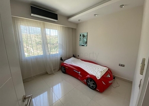 Four-room apartments in Mahmutlar