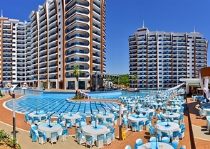 Four-room apartments in Mahmutlar