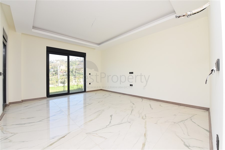 3+1 villa in the green area of Kargicak