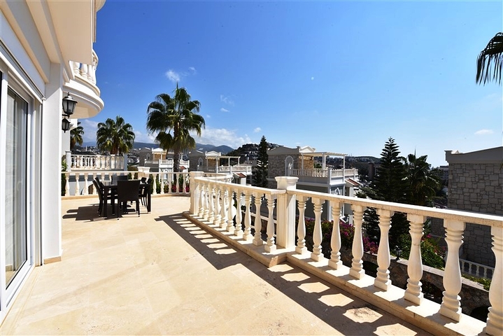 Comfortable villa in Konakli