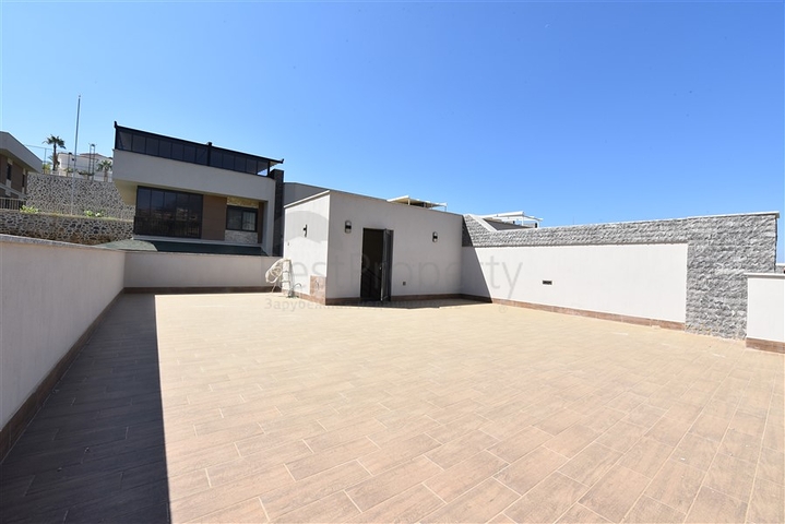 3+1 villa in Kargicak area