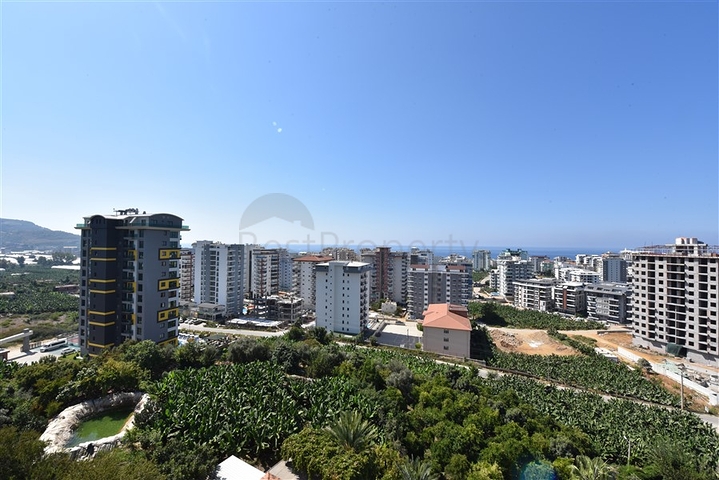 High floor - 2 bedroom apt - in Mahmutlar / Alanya 