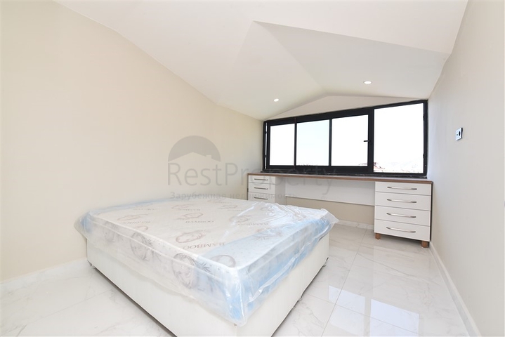 Luxury 2+1 penthouse on Cleopatra