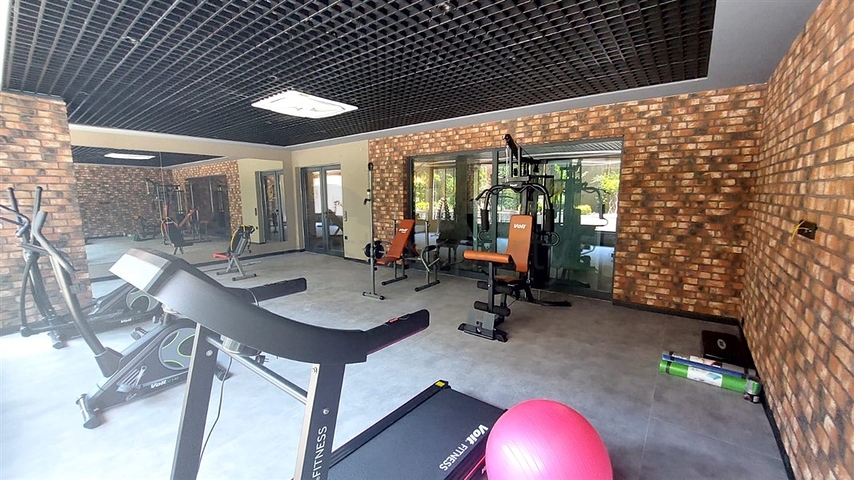 Luxury 2+1 penthouse on Cleopatra