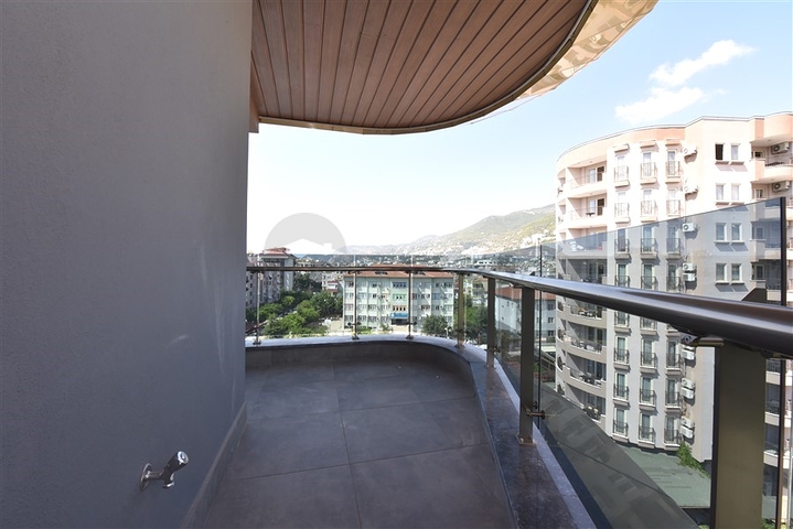 Luxury 2+1 penthouse on Cleopatra