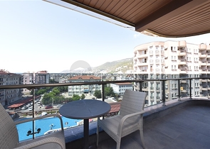 Luxury 2+1 penthouse on Cleopatra