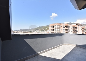 Luxury 2+1 penthouse on Cleopatra