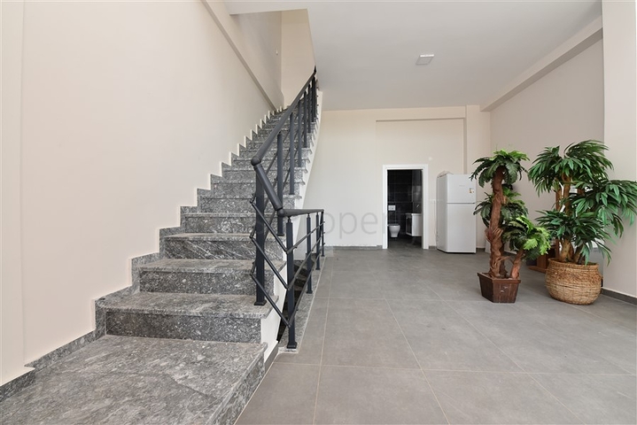 Commercial premises with access to the central street of Kargicak district 