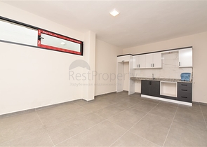 Commercial premises with access to the central street of Kargicak district 