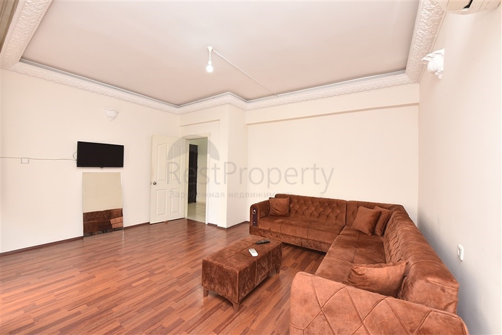 2+1 apartment in the center of Alanya, 50m from the sea for obtaining Turkish citizenship