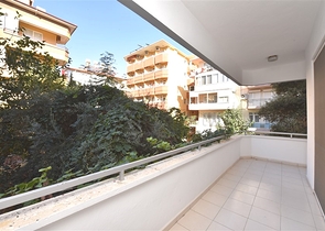 2+1 apartment in the center of Alanya, 50m from the sea for obtaining Turkish citizenship
