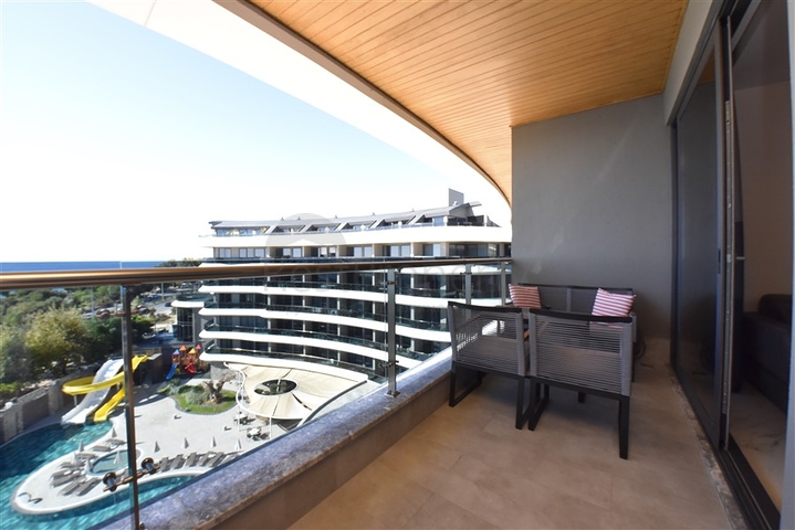 1+1 apartment with sea view in a new complex