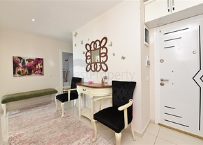 2+1 apartment with separate kitchen 125 m from the sea in Mahmutlar district