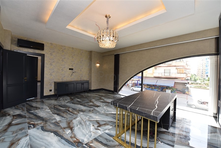 Commercial premises in the center of Mahmutlar