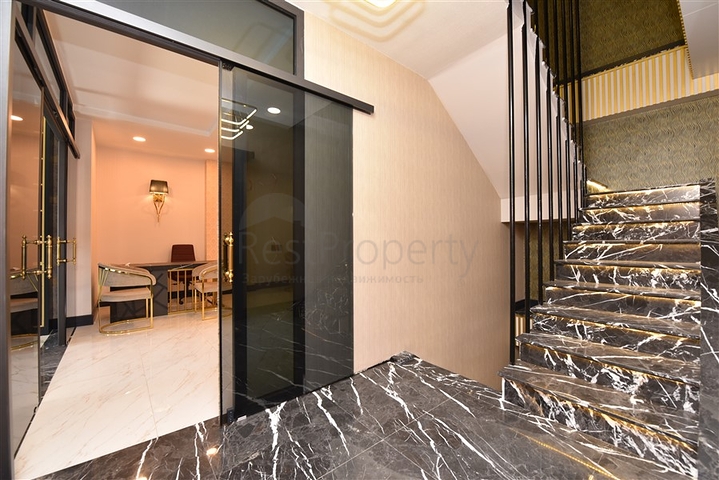 Commercial premises in the center of Mahmutlar