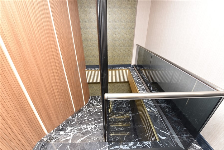 Commercial premises in the center of Mahmutlar