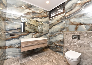 Commercial premises in the center of Mahmutlar