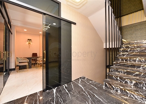 Commercial premises in the center of Mahmutlar