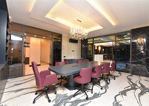 Commercial premises in the center of Mahmutlar