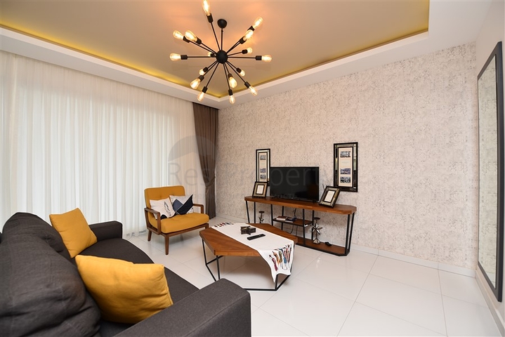 Garden duplex in one of the best complexes in Kargicak district