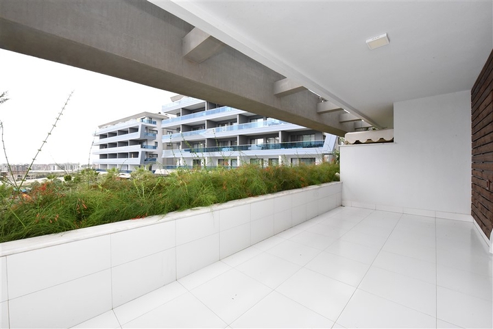 Garden duplex in one of the best complexes in Kargicak district