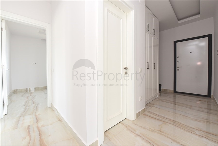 Spacious five-room penthouse