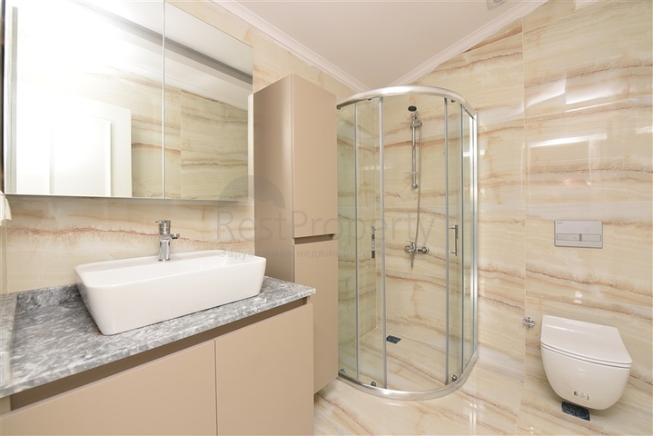 Spacious five-room penthouse