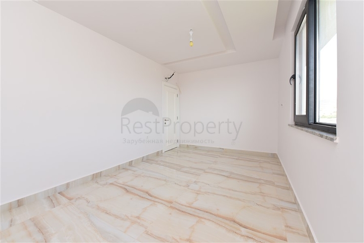 Spacious five-room penthouse