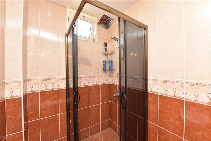 Villa with sea view in Kargicak area