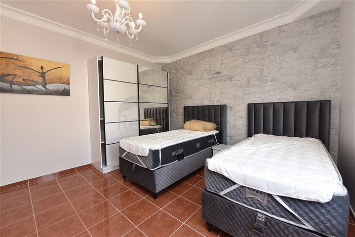 Villa with sea view in Kargicak area