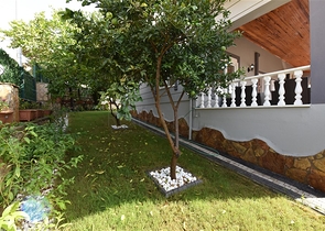 Villa with sea view in Kargicak area