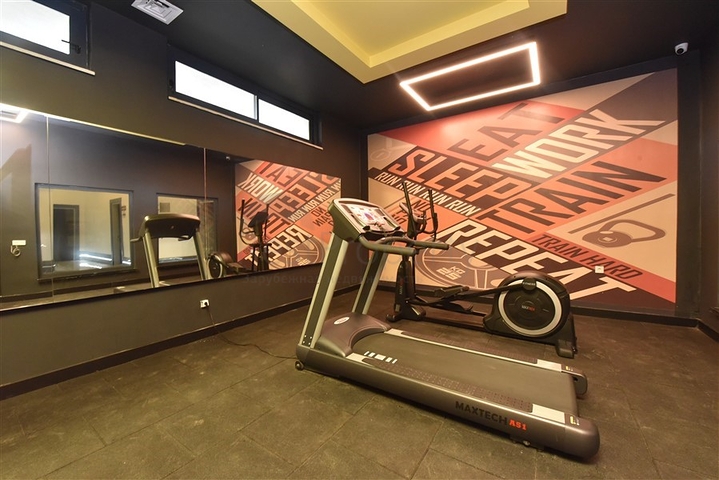 2+1 apartments in an elite residential complex in Mahmutlar