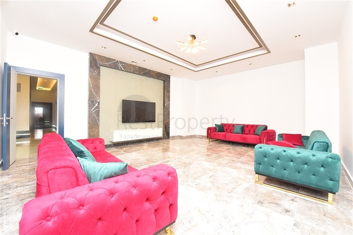 2+1 apartments in an elite residential complex in Mahmutlar