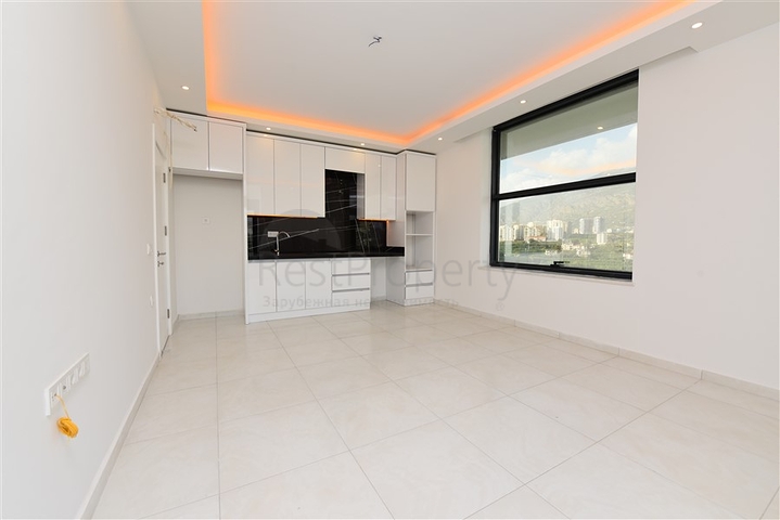 2+1 apartments in an elite residential complex in Mahmutlar