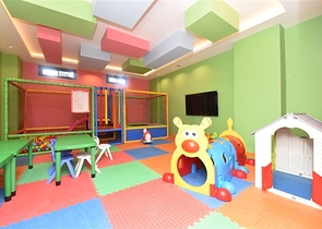 2+1 apartments in an elite residential complex in Mahmutlar