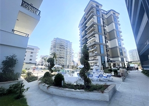 2+1 apartments in an elite residential complex in Mahmutlar