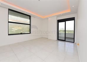 2+1 apartments in an elite residential complex in Mahmutlar