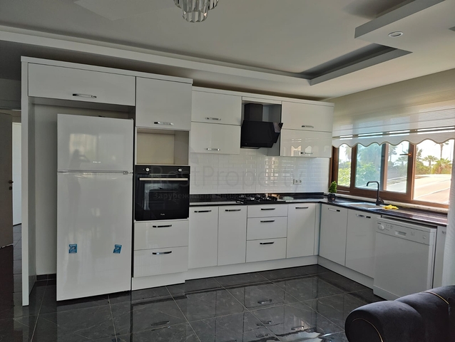 Cozy 2+1 apartment near the sea