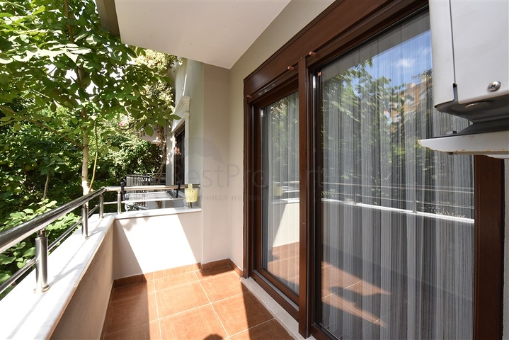 3+1 apartment with separate kitchen in the center of Alanya